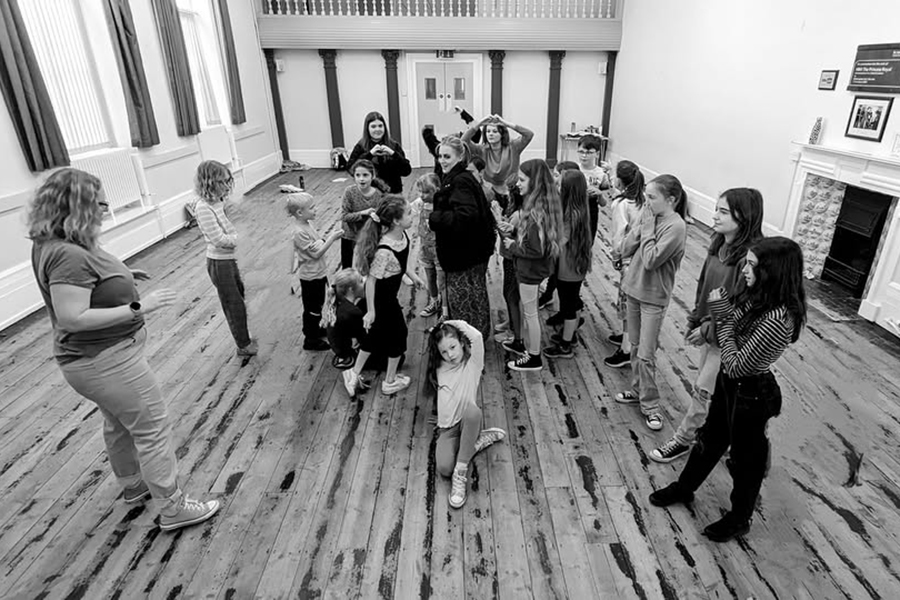 Wiggle and Giggle Youth Theatre Group
