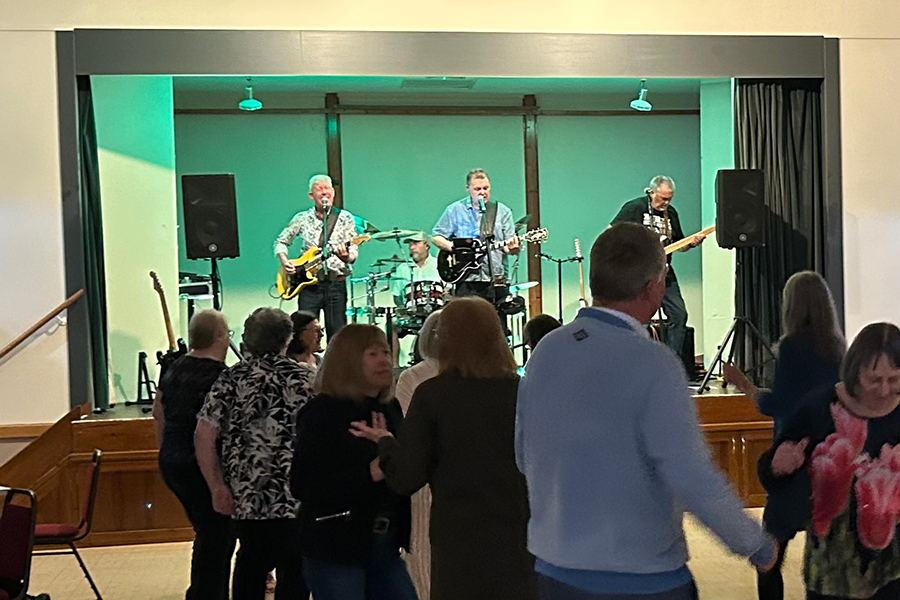 Another brilliant night dancing to Table 19 